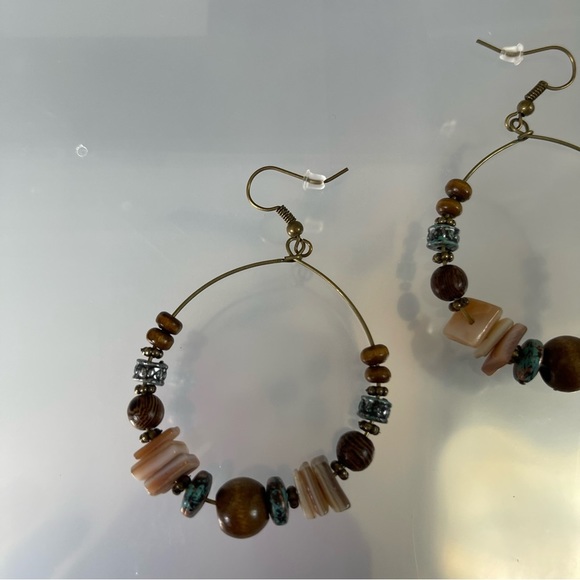 New boho hoop beaded earrings - Picture 3 of 3